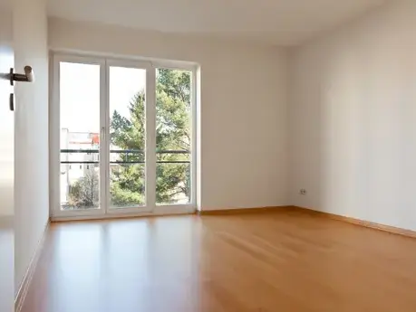 ménage à domicile à Bais - image 2
